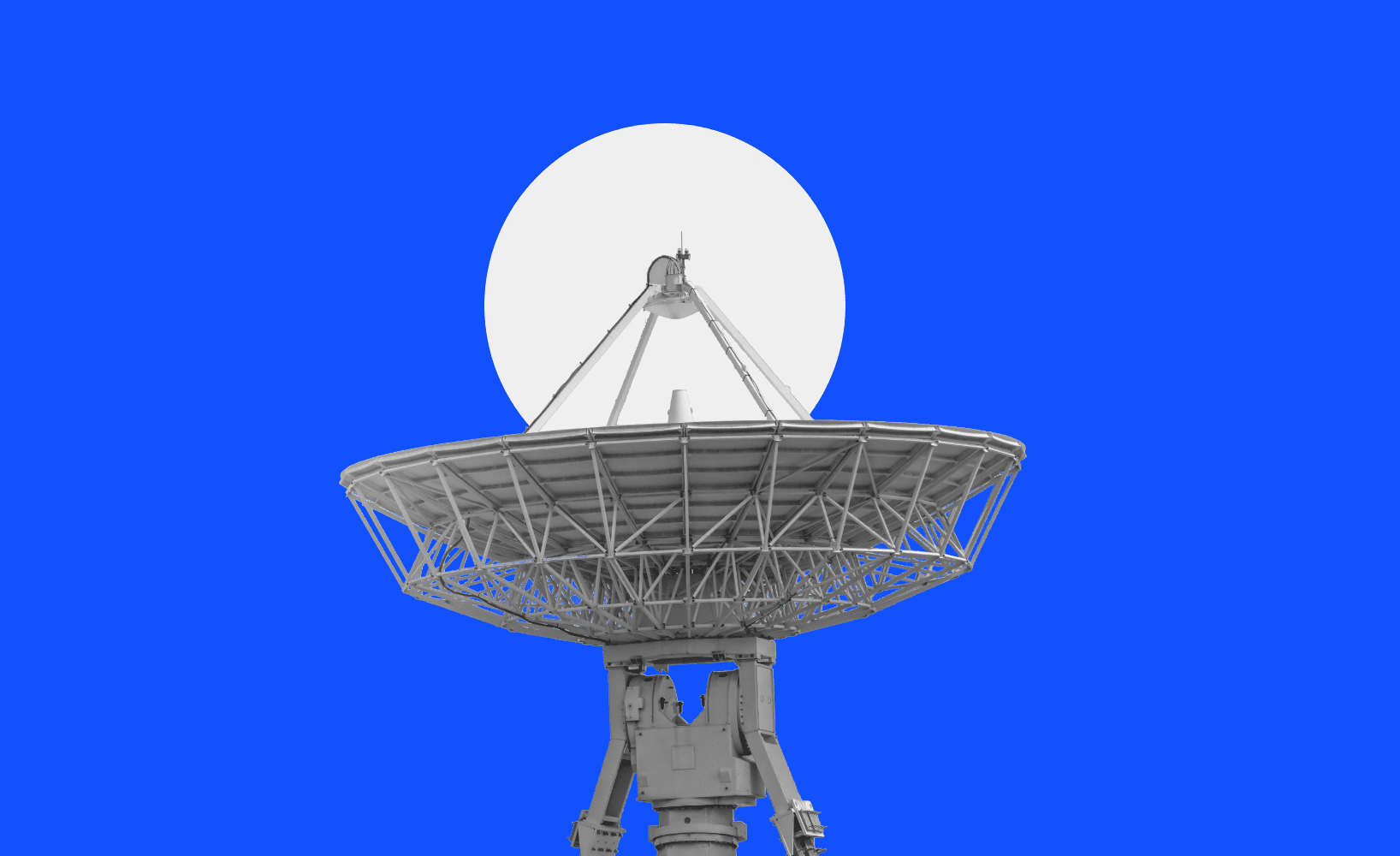 A space telescope with an O around it standing for off-page SEO